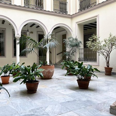 Estudio Suite San Vicente - Aloha Sevilla Exterior foto